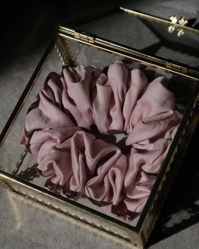 scrunchie_pudrowy_róż.jpg