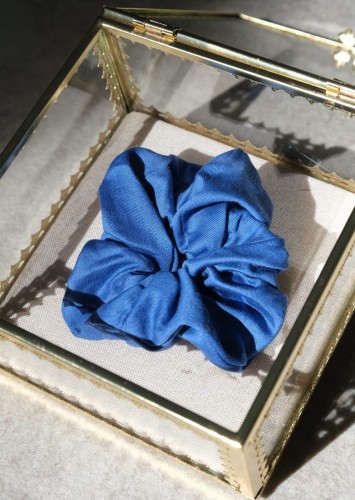 scrunchie_satyna_niebieska.jpg
