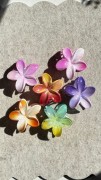 spinka-klamra-kwiat-hibiskus-kwiat-hawajski-perłowy.jpg