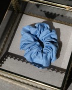 blekitna-scrunchie-bawelna-satynowa.jpg