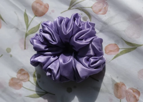 gladkie-scrunchie-jedwabne-m.jpg